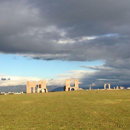 Agli Acquedotti Romani Bagian luar foto